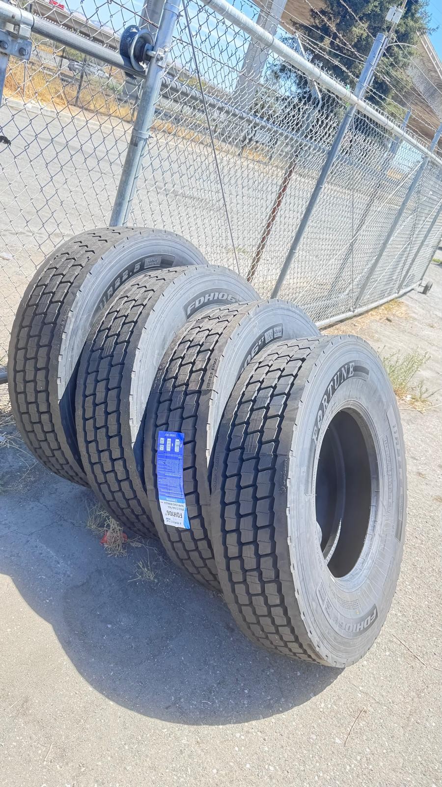 IVAN'S COMMERCIAL TIRES SERVICE · Gallery #104