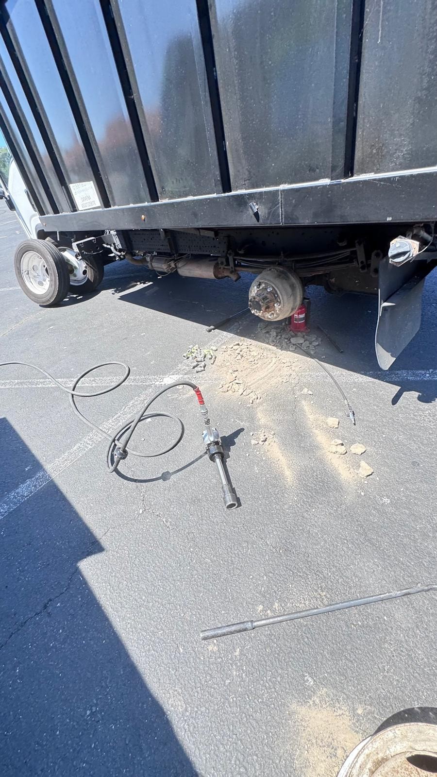 IVAN'S COMMERCIAL TIRES SERVICE · Gallery #42